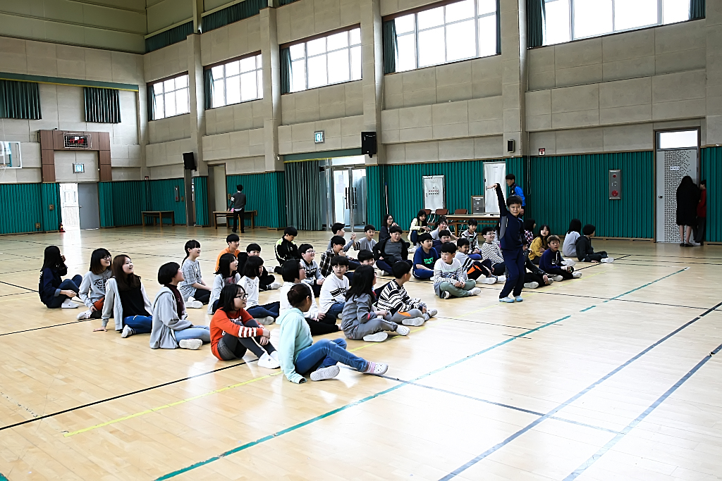 160428 희망축구교실(봉주초등학교)-44.jpg