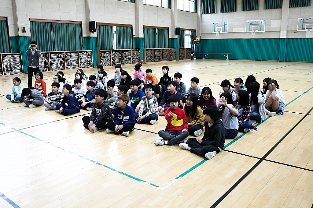 160428 희망축구교실(봉주초등학교)-01.jpg